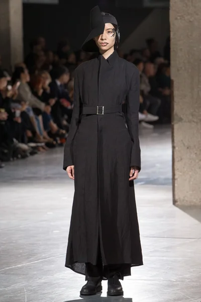 Look 39